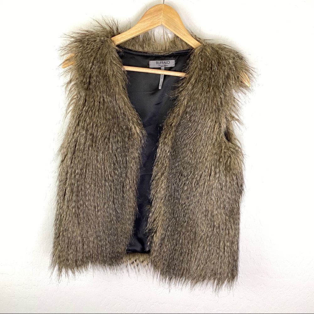 Buffalo by David Bitton tan and brown fur vest Size Small (Faux)